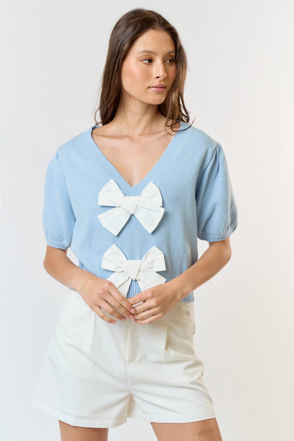 BOW FRONT V-NECK PUFF SLEEVE SWEATER TOP