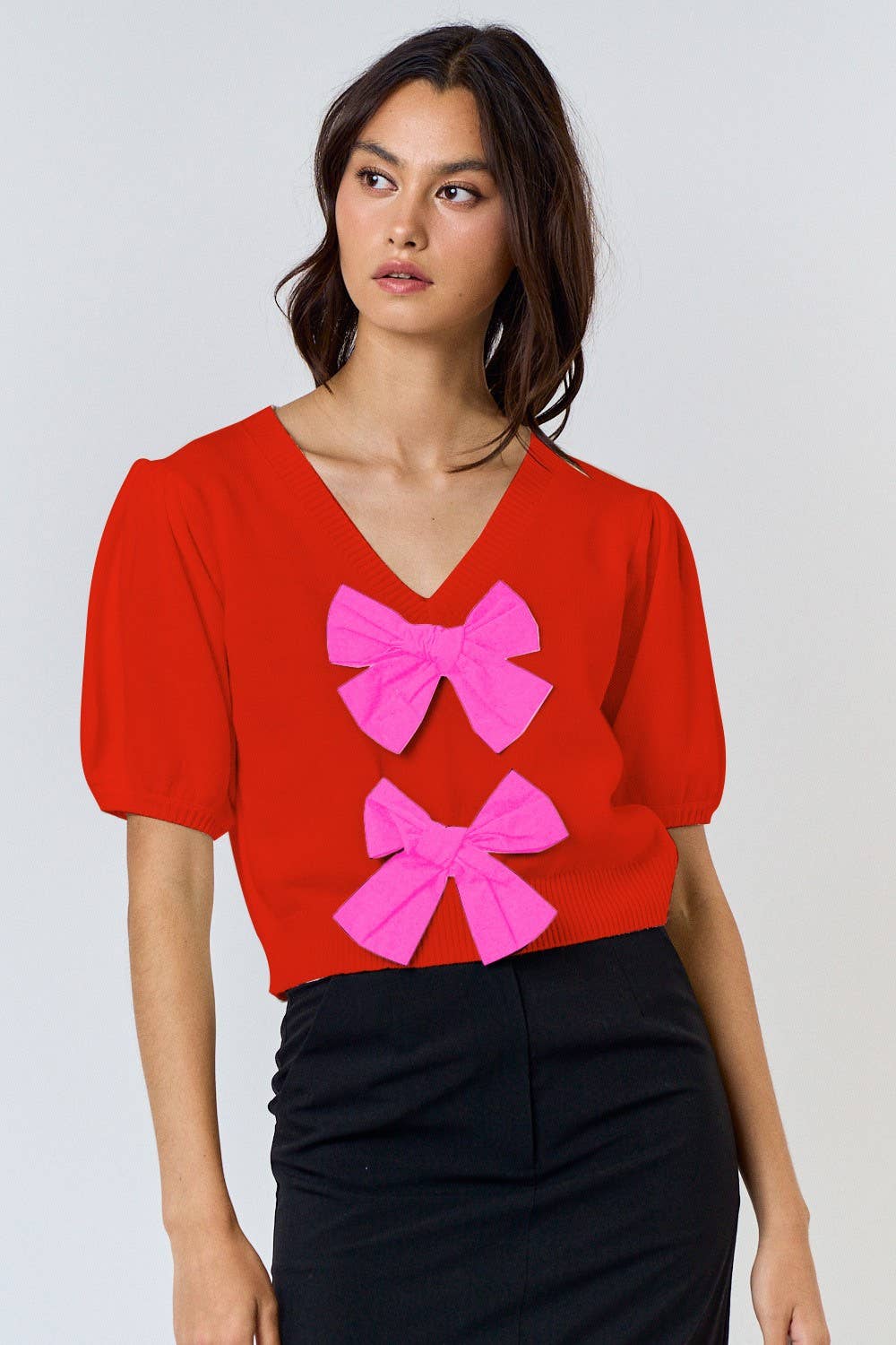 BOW FRONT V-NECK PUFF SLEEVE SWEATER TOP