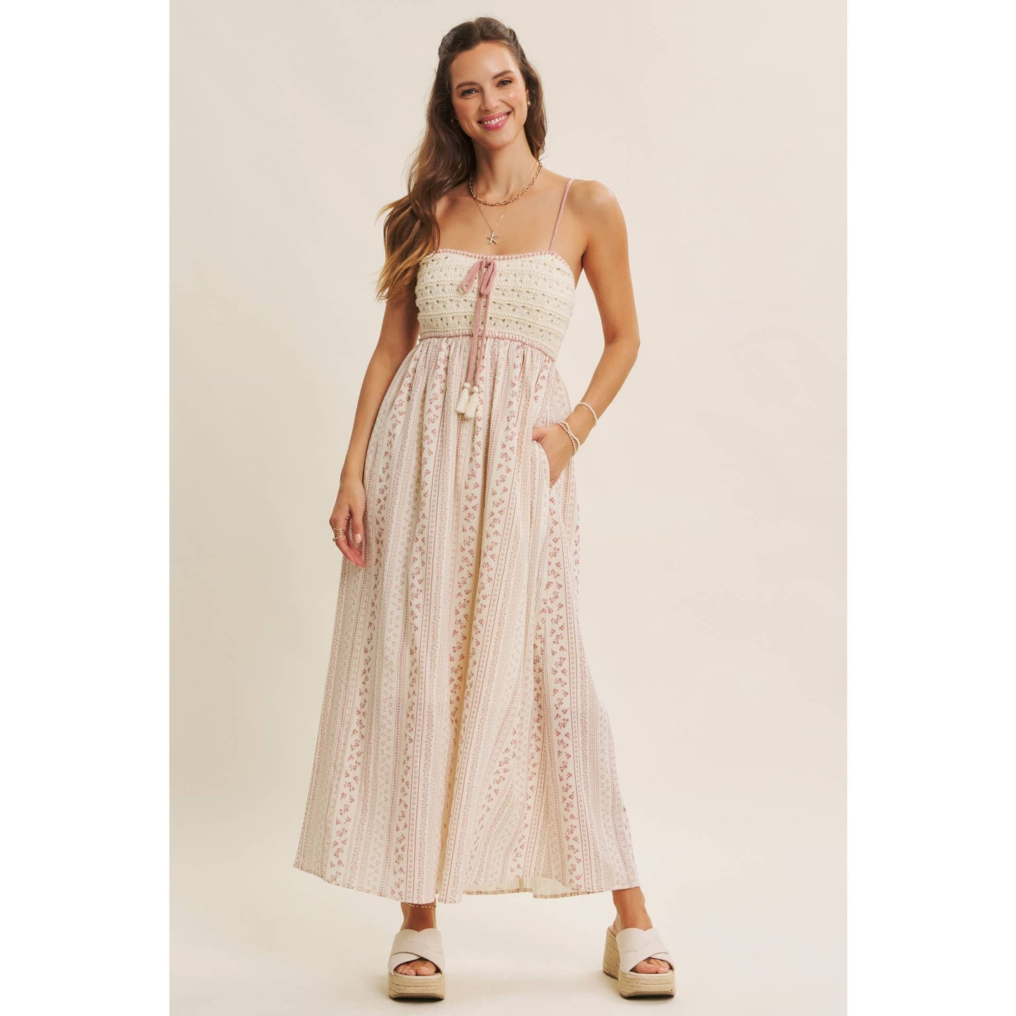 BOHEMIAN CROCHET MAXI DRESS