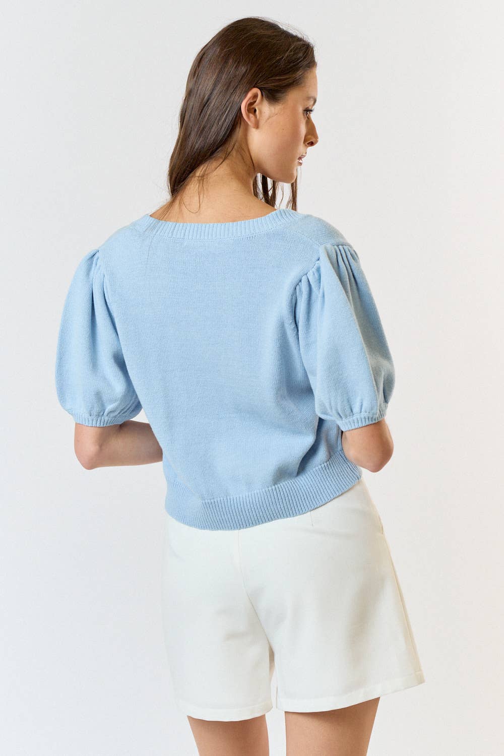 BOW FRONT V-NECK PUFF SLEEVE SWEATER TOP