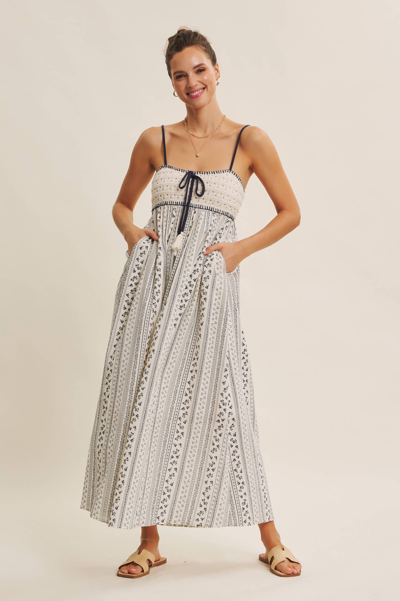 BOHEMIAN CROCHET MAXI DRESS
