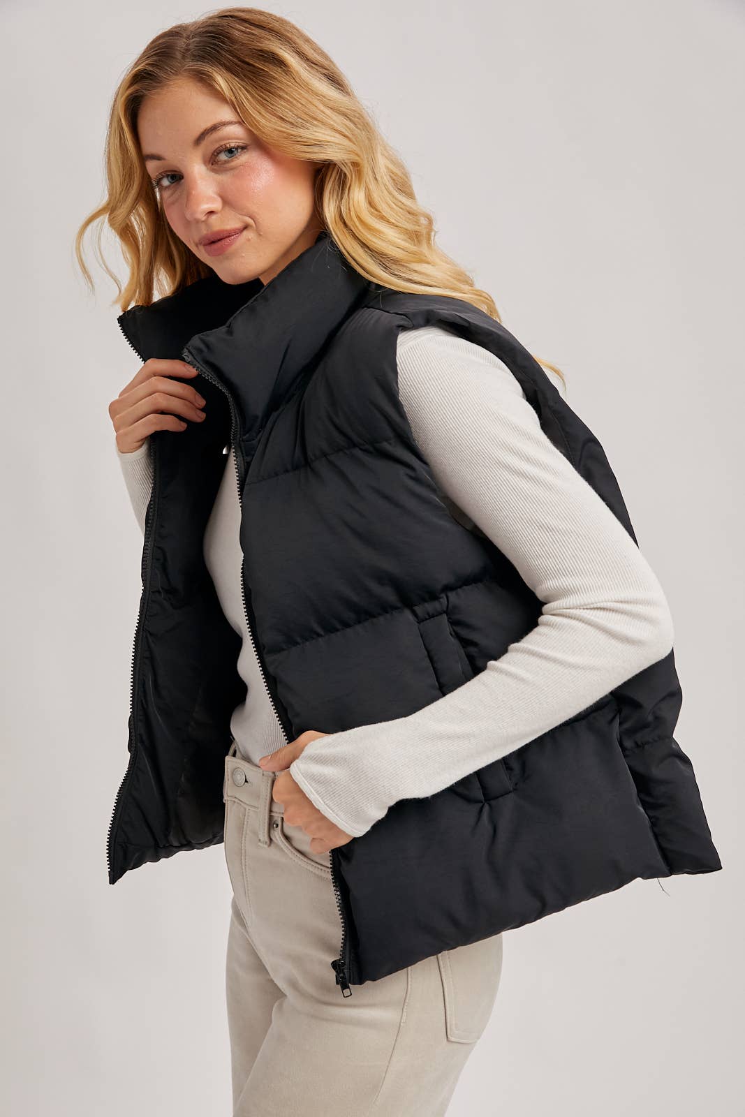 SALE | ZIPPER FRONT PUFFER VEST