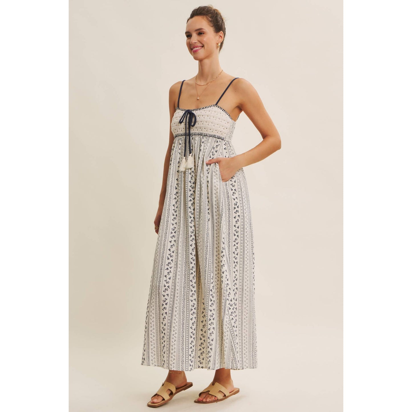 BOHEMIAN CROCHET MAXI DRESS