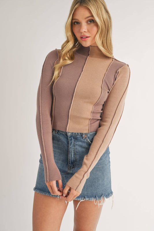 MOCK NECK TOP